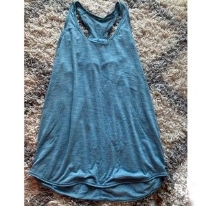 Lululemon essential tank-pleated